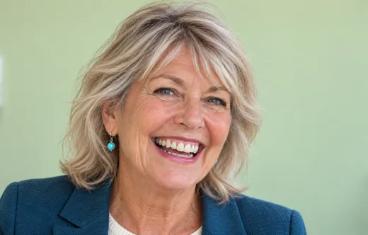 Irish woman smiling for her dating profile photo